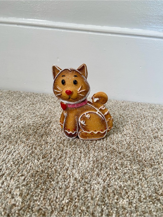 Gingerbread Lane Other - Christmas Gingerbread Cat Cookie Resin Figurine Holiday Tabletop Decor 4.6"